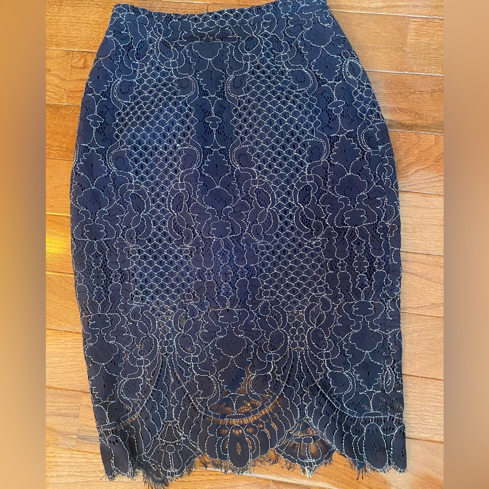 MDS Collections Navy Lace Pencil Skirt Sheer Overlay Mini Lined Scalloped Hem M